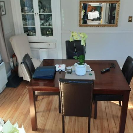 ケベックシティ B＆B ル トランジット Bed & Breakfast エクステリア 写真