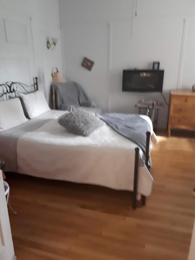 ケベックシティ B＆B ル トランジット Bed & Breakfast エクステリア 写真