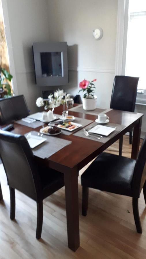 ケベックシティ B＆B ル トランジット Bed & Breakfast エクステリア 写真