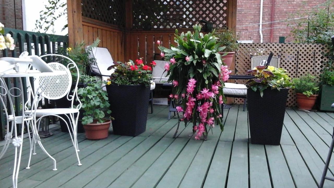 ケベックシティ B＆B ル トランジット Bed & Breakfast エクステリア 写真